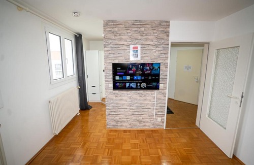 Bergerhausen Apartment | Feel like Home 4