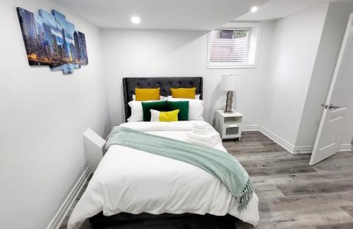 Meadowvale Village Apartment | Feel Like Home/Bs Mississauga