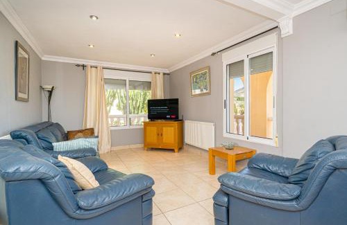 Busot Villa | Felderhof Villa 4 bed Private Pool