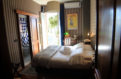 Monforte d'Alba Hotel | Felicin - Albergo Giardino Dimora Storica