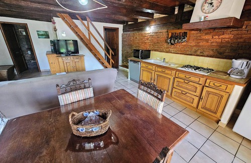 Felon Other | Felon: Country Cottage/Gite - FELON