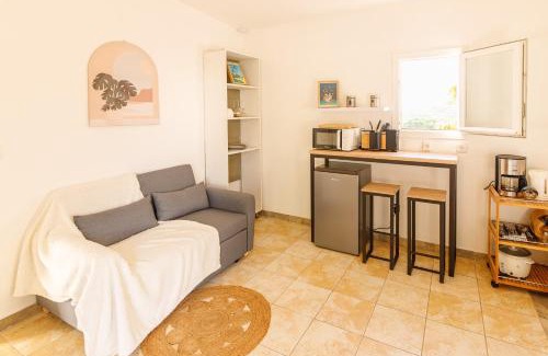 Trois-Bassins Apartment | Fenêtre sur la Savane
