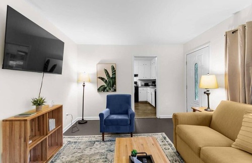 New Castle House | Fenced Yard with Private Pool! Close to Hospital