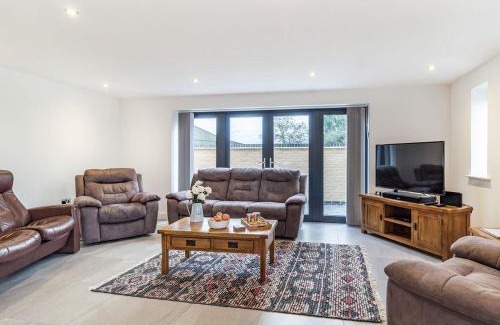 Ely House | Fenside Way