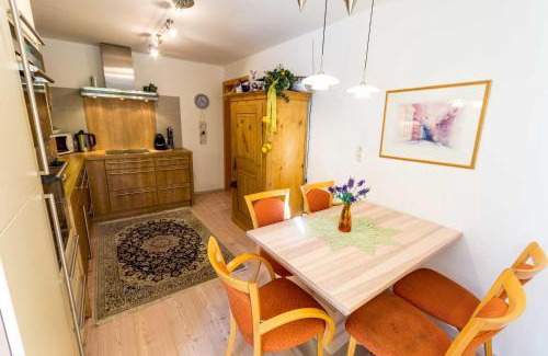 Saalfelden am Steinernen Meer Apartment | Ferienwohnung Reitgestüt Waldeck