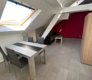Uebach-Palenberg Apartment | Ferien-& Monteurwohnung