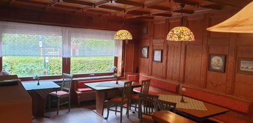 Sauerthal Villa | Ferien und Selbstversorgerhaus für Gruppen Sauerthaler Hof - Loreley
