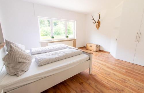 Oberelbert Apartment | Ferienhaus am See -Teichanlage Kern
