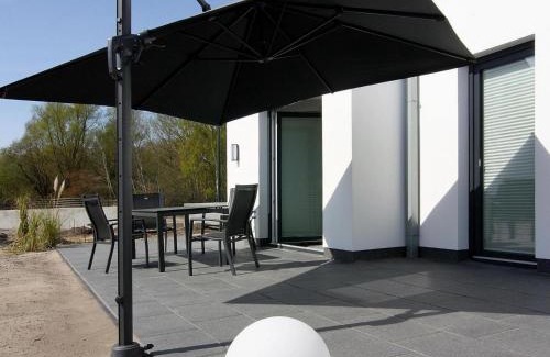 Peenemuende House | Ferienhaus am Yachthafen in Peenemuende