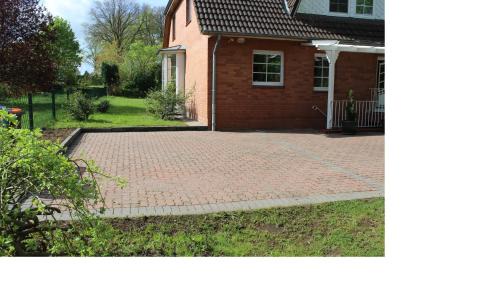 Neu Wulmstorf House | Ferienhaus an der Grenze zu Hamburg Zentrale Lage
