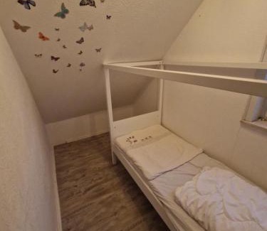 Sandershausen Apartment | Ferienhaus an der Nieste
