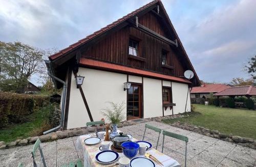 Tassdorf House | Ferienhaus Feldblick mit Kamin für 15 Personen