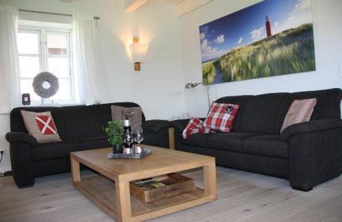Rosenhagen House | Ferienhaus " Meerzeit " an der Ostsee, Sauna, Kamin, free W-LAN - SEASIDE -