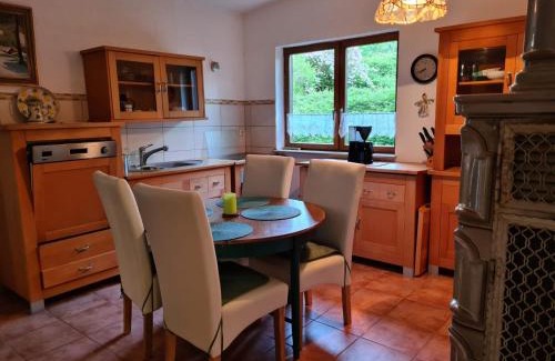 Arenrath Apartment | Ferienhaus Mellicher Berg