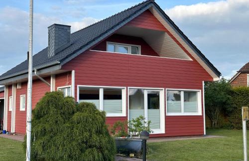 Neuhaus House | Ferienhaus Wiesenstrasse