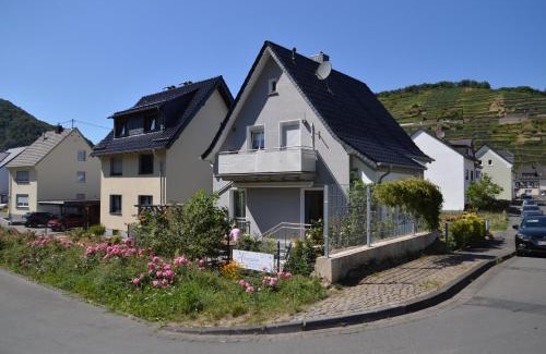 Walporzheim Apartment | Ferienwohnung Hochgewächs
