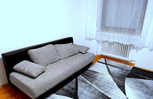 Michelbach an der Bilz Apartment | Ferienwohnung Michelbach an der Bilz mit Parkplatz und Küche für 1 bis 5 Personen