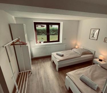 Alkersleben Apartment | Ferienwohnung am Anger
