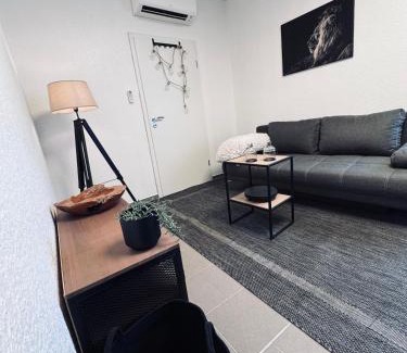 Dueren Apartment | Ferienwohnung am Hoeschplatz