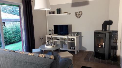 Basedow Apartment | Ferienwohnung am Malchiner See mit Boot und Kanu