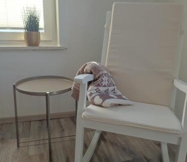 Grebenstein Apartment | Ferienwohnung am Rittergut 100qm