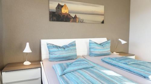 Meersburg Apartment | Ferienwohnung Am Roten Turm