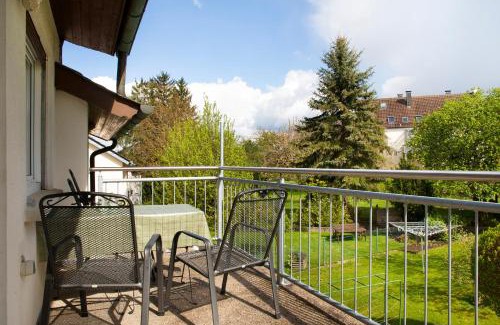 Offingen Apartment | Ferienwohnung Am Schlehbach
