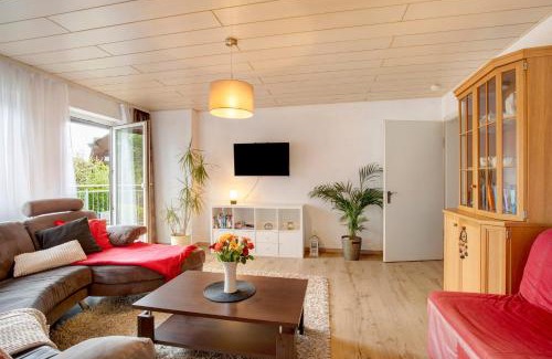 Offingen Apartment | Ferienwohnung Am Schlehbach