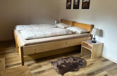 Dalaas Apartment | Ferienwohnung Becker