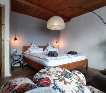 Homburg House | Ferienwohnung Beeden - zur Glasschmiede