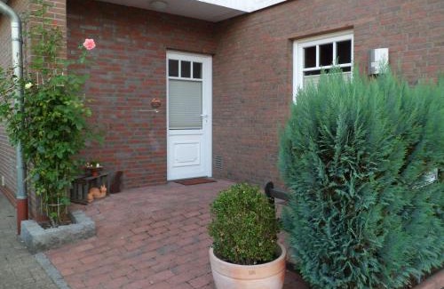 Westerstede Apartment | Ferienwohnung Beethovenstrasse