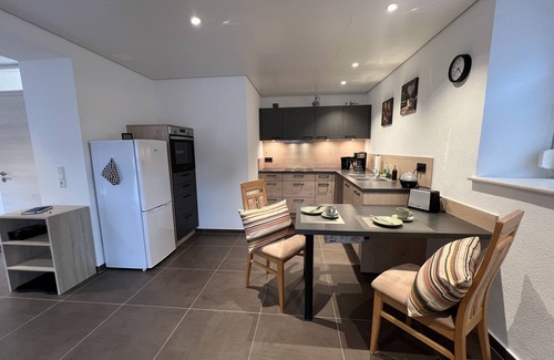 Stuehlingen Apartment | Ferienwohnung Bettina - Gemütliche 40 qm für 2 Personen, Stühlingen-schwaningen