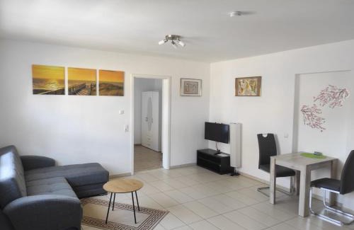 Weiler Apartment | Ferienwohnung Christoph,nahe Burg Steinsberg