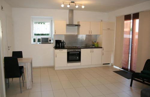 Weiler Apartment | Ferienwohnung Christoph,nahe Burg Steinsberg