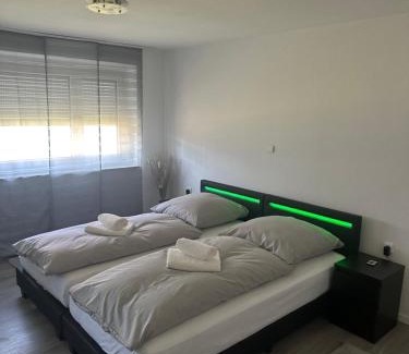 Albstadt Apartment | Ferienwohnung Dadaa