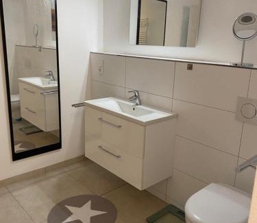 Hasenfeld Apartment | Ferienwohnung Eifelblümchen