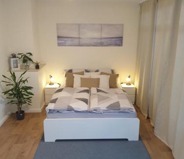 Neumuenster Apartment | Ferienwohnung Einfeld