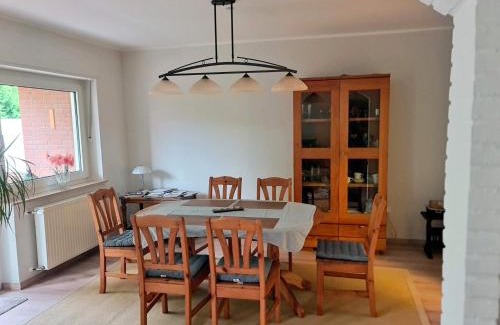 Rees Apartment | Ferienwohnung "Erika" Rees am Niederrhein