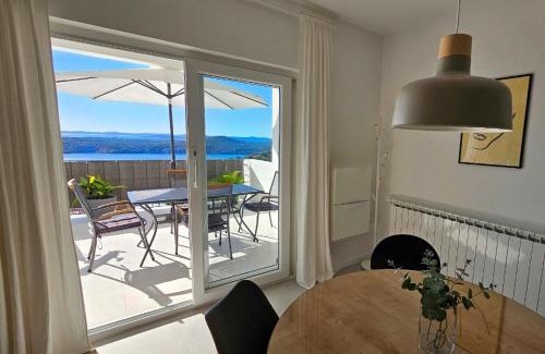 Meterize Apartment | Ferienwohnung für 3 Personen und 1 Kind in Sibenik, Dalmatien