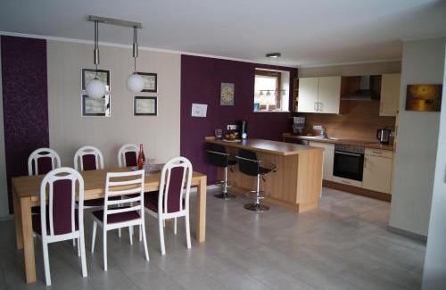 Bleialf Apartment | Ferienwohnung Im Alftal, Bleialf