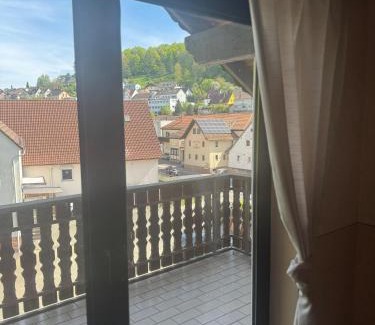 Leidersbach Apartment | Ferienwohnung im Nachbargebäude