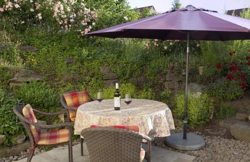 Wiesenbronn Apartment | Ferienwohnung Im Schiller