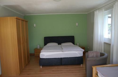 Bad Pyrmont Apartment | Ferienwohnung in Löwensen mit eigener Terrasse