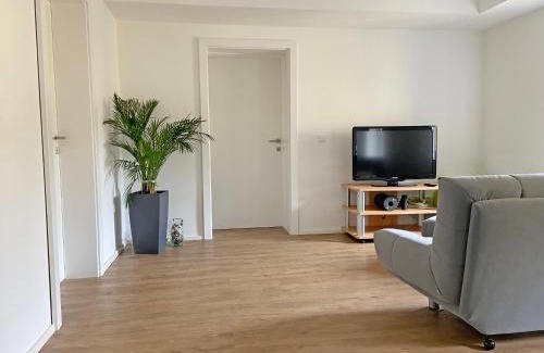 Timelkam Apartment | Ferienwohnung in Seenähe!