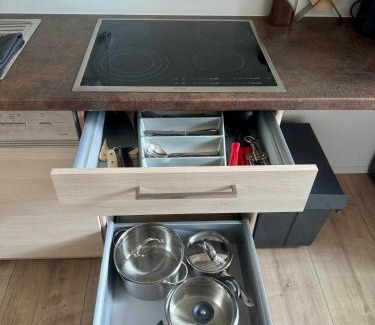 Coburg Apartment | Ferienwohnung "Jumbo" in Coburg ! - 100qm im OG1 mit Privatparkplatz & Balkon