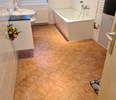 Kottmarsdorf Apartment | Ferienwohnung Kottmarsdorf Löbauer Strasse 11