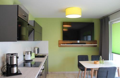 Gelbensande Apartment | Ferienwohnung KWV11EG "Seefrosch im Küstenwald"