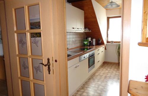 Eussenheim Apartment | Ferienwohnung Löber