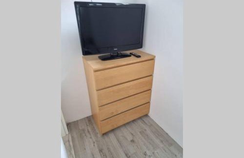 Ahnatal-Weimar Apartment | Ferienwohnung/Monteurwohnung Alte Garage