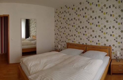 Meinerzhagen Apartment | "Ferienwohnung Oerder" with 68sqm with terrace and barbecue facilities